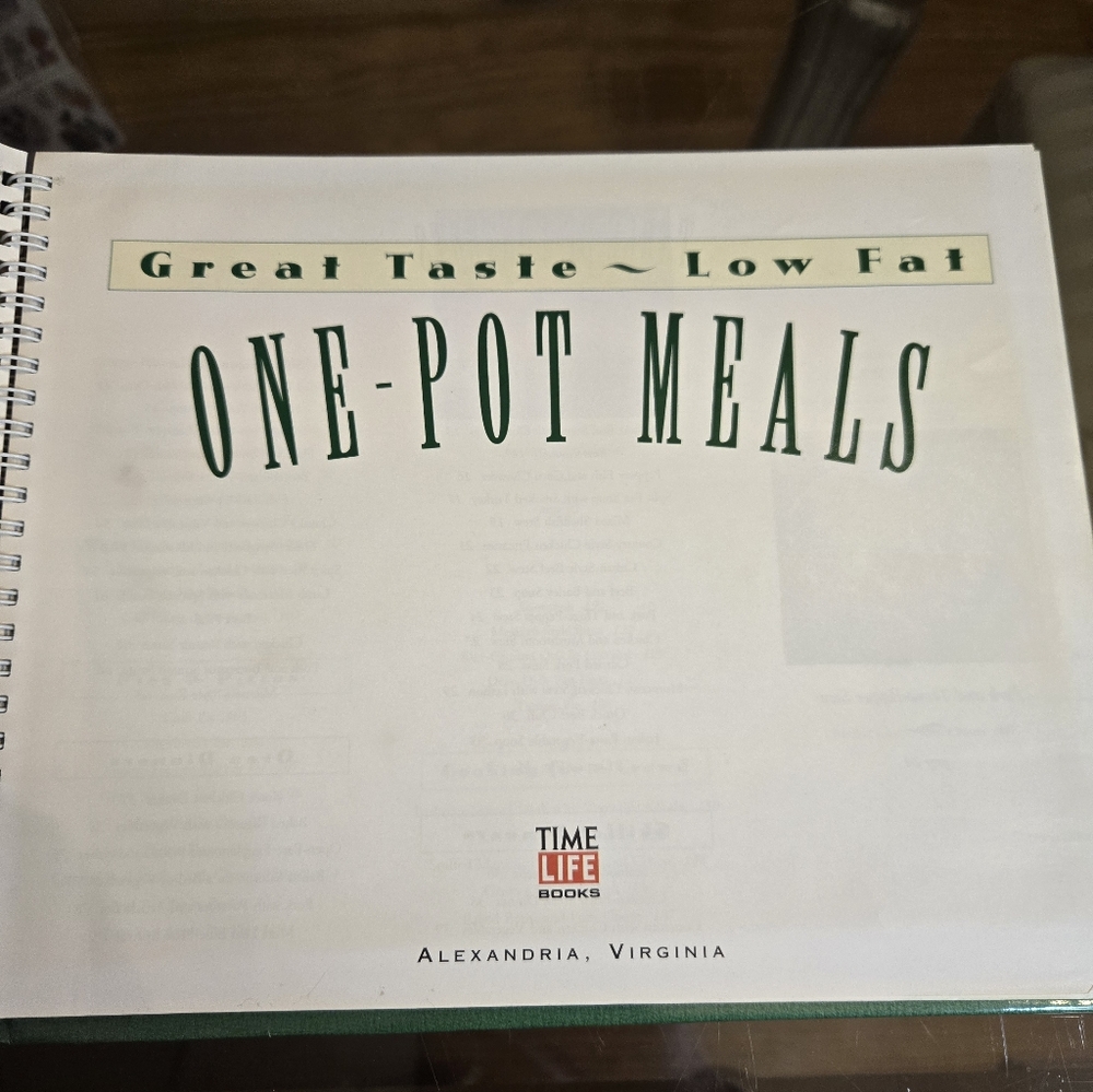 Time Life One-Pot Meals Cookbook - Picture 2 of 6